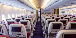 Pasażer dostał 10 tys. zł za… zepsuty fotel w samolocie. "Oparcie nie dało się odchylić”