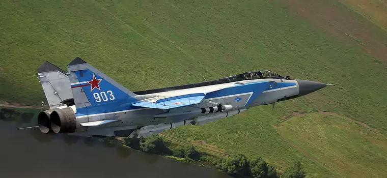 Rosja poderwała swój MiG-31. Przechwycił dwa amerykańskie bombowce