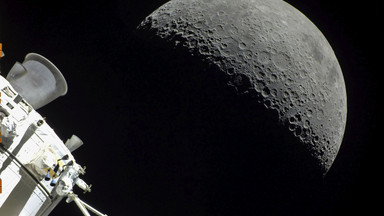 Po 50 latach Rosja wysyła lądownik na Księżyc. Wyjaśniamy, dlaczego Putin właśnie teraz chce rozpocząć nowy kosmiczny wyścig