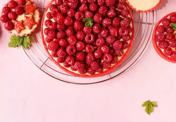 Tarta z malinami i masą mascarpone – najlepszy przepis