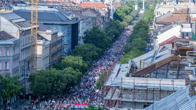"Zdrada!". Wielka demonstracja w Budapeszcie przeciwko otwarciu chińskiego uniwersytetu [ZDJĘCIA]