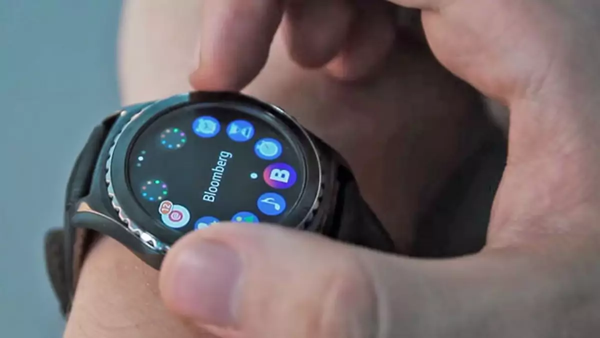 Samsung Gear S2 Classic. Test smartwatcha