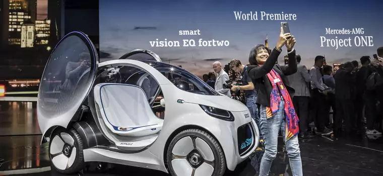IAA Frankfurt 2017: Smart vision EQ fortwo przedstawia nową wizję miejskiej mobilności