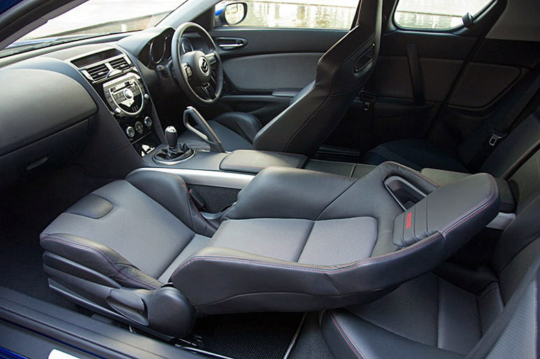 Mazda RX-8 RS: przedwczesna premiera odmłodzonego coupe