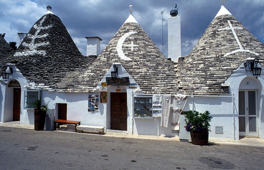 Kamienne domki trulli w Alberobello