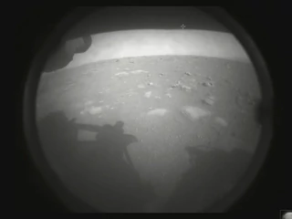 Łazik „Perseverence” z sukcesem wylądował na Marsie i przesłał pierwsze zdjęcie