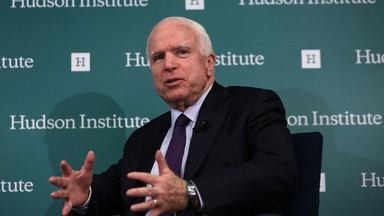Senator McCain: Rosjanie uderzyli w Syrii w rebeliantów szkolonych przez CIA