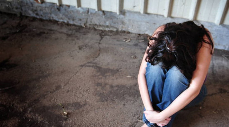 13 éves lányt erőszakolt meg a férfi /Illusztráció: Northfoto