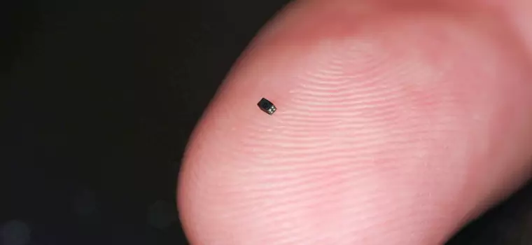 OmniVision to najmniejsza kamerka na świecie. Jest wielkości ziarnka piasku
