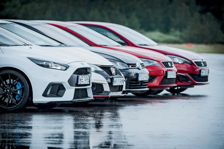 Focus RS vs 308 GTi vs Leon Cupra 290 vs Golf R vs Civic Type R