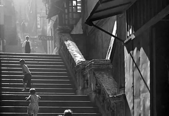 HongKong jak ze starego filmu. Zobacz miasto na zdjęciach z lat 50.