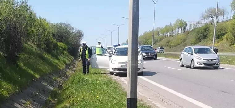 Policjanci sądzili, że zatrzymują pijanego kierowcę. Ich zaskoczeniu nie ma się co dziwić