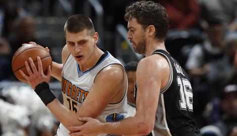 Nikola Jokić - Page 2 BOhk9kqTURBXy9lYjc0ODYzNTM1MTIxNTQ3NGFkNWFlOTc5YzNlMWIwMS5qcGVnlZUDARnNDPfNBo6TBc0B1s0BDpMFzQHWzQEOkwXNAdbNAQ6TBc0B1s0BDoGhMQI