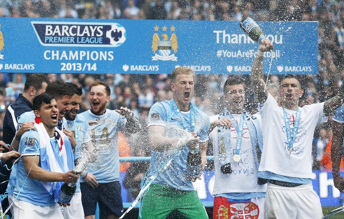 1. Manchester City (Premier League) - 8,11 mln dol. na zawodnika