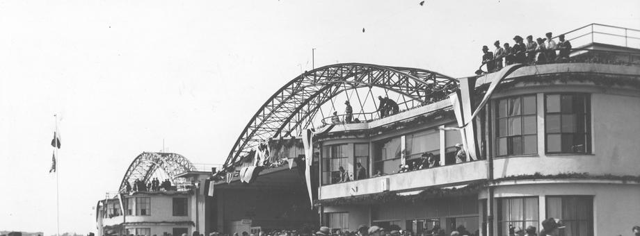 Lotnisko Okęcie oddano do użytku 29 kwietnia 1934 roku