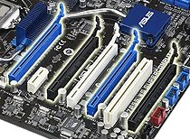 Pięć razy PCI Express ×16 – znak rozpoznawczy ASUS P7P55 WS SuperComputer