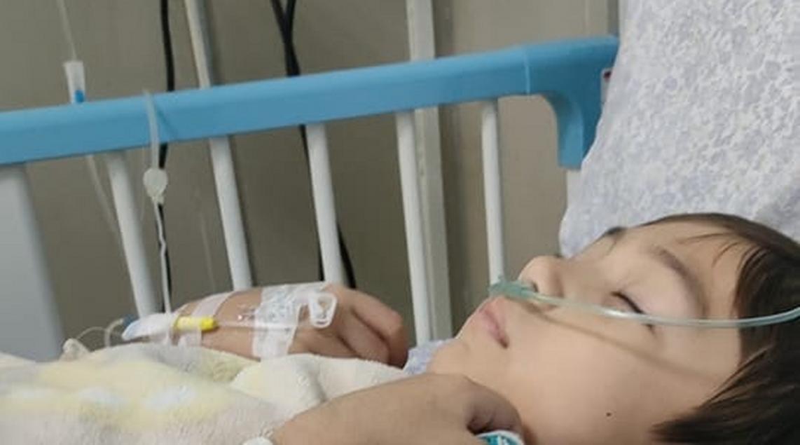 Egy hétig volt kómában: kínai kórházban kezelik a magyar kisfiút - Segítsünk neki, mert méregdrága a kinti kezelés!