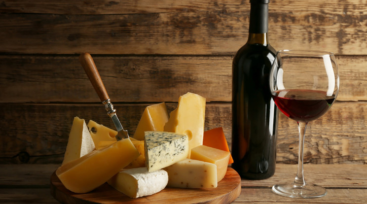 Derítsük ki, melyik borhoz, milyen sajt illik / Fotó: Shutterstock