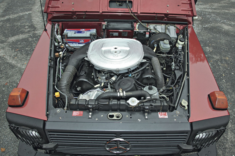 Mercedes 560 GE - G jak gigant