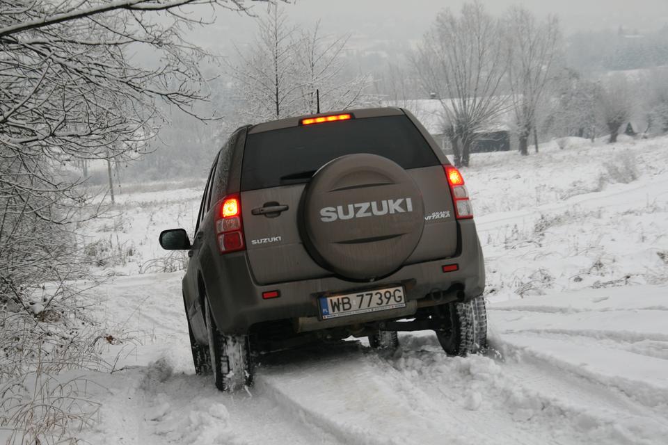 Suzuki Grand Vitara (test) Moto