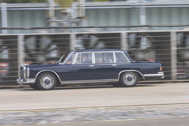 Mercedes 600 - apodyktyczny klasyk z gwiazdą