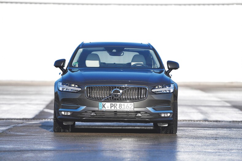 Volvo V90 T5