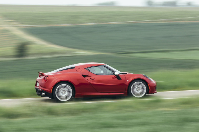 Samice Alfa - Alfy Romeo 4C i Giulietta SS