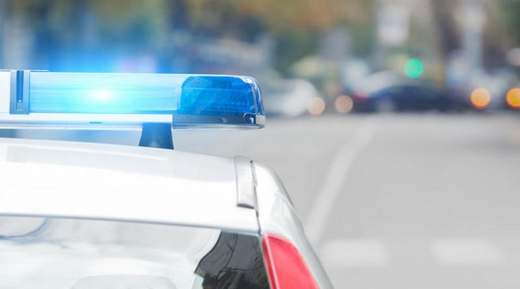 A rendőrök a biztonságos közlekedés és a balesetek visszaszorítása érdekében végeztek ellenőrzéseket/ Fotó: Shutterstock