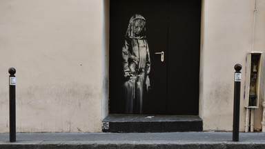 Praca Banksy'ego w hołdzie ofiarom ataku w sali koncertowej Bataclan została skradziona