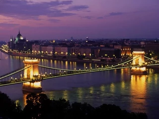 Budapeszt Węgry miasto nocą