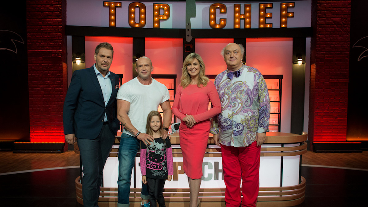 Tomasz Oświeciński od września będzie walczył na noże w programie "TOP CHEF. Gwiazdy od kuchni". Niedawno na planie kulinarnego show pojawiła się jego 6-letnia córka.