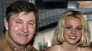 Ojciec Britney Spears latami szpiegował córkę w sypialni? "Miał zachęcać innych"
