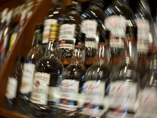 Akcyza na alkohol i wyroby tytoniowe wzrośnie o 10 proc.