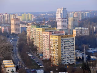 Odziedziczone mieszkania - czy trzeba płacić podatek po sprzedaży takiej nieruchomości?