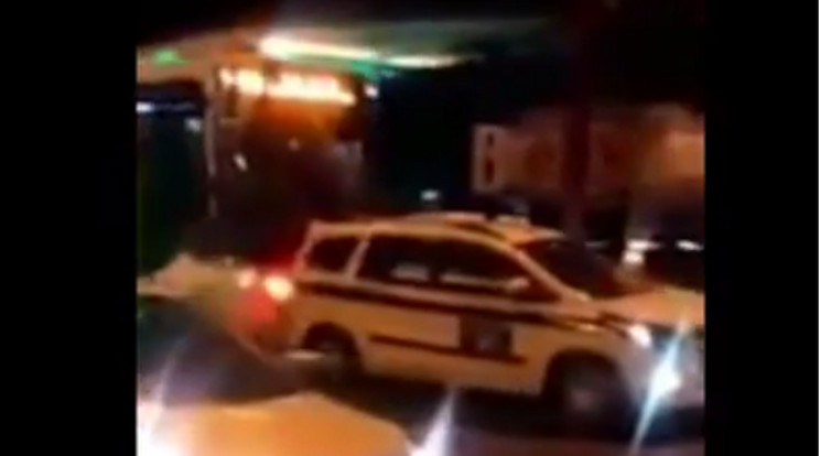 A riói buszsofőr nem lehett túl jó kedvében /Forrás: Youtube