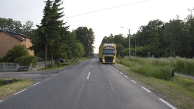 6-latek na rowerku wjechał pod koła ciężarówki. Trafił do szpitala