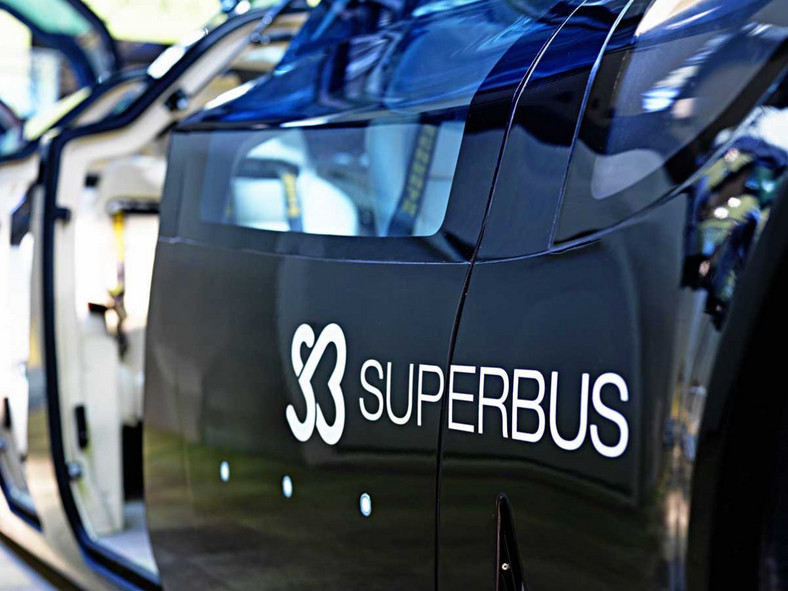 Superbus - Rewolucyjny autobus o napędzie elektrycznym (1) fot. materiały prasowe