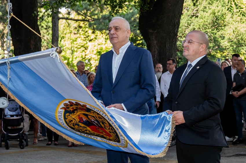 Podizanjem gradske zastave, obeležavanja Dana grada Subotice