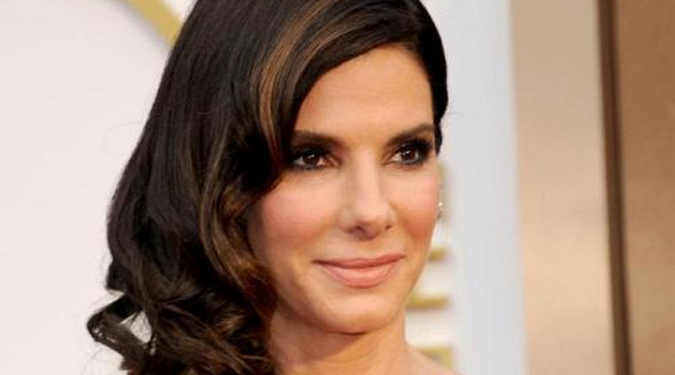 Nézd milyen szexi Sandra Bullock!