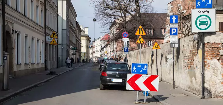 Strefa Czystego Transportu w Krakowie już od lipca. Albo nie od lipca... W mieście panika