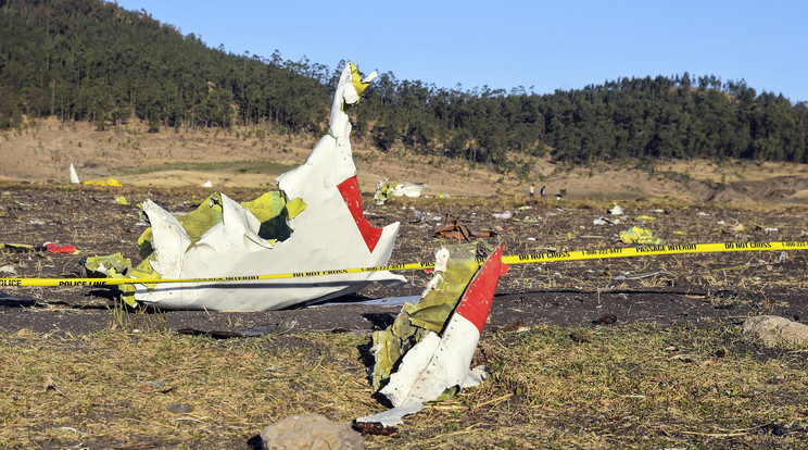 Repülőszerencsétlenség Etiópiában - Fotó: MTI/EPA