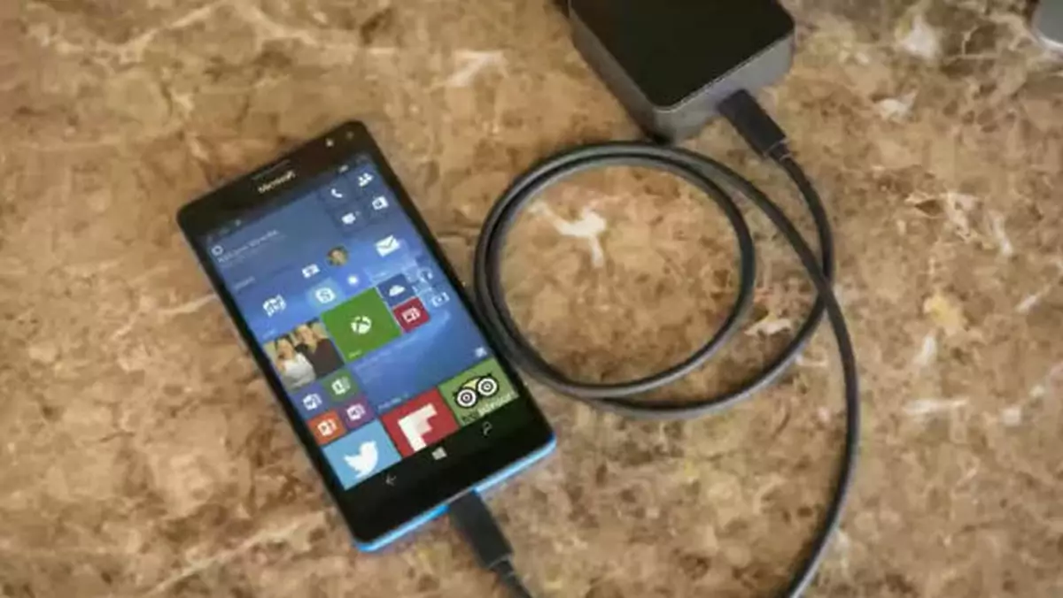 Microsoft Lumia 950 XL z wymienną baterią o pojemności 3340 mAh