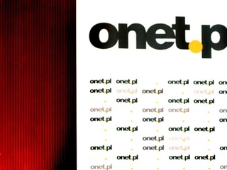 onet logo ściana