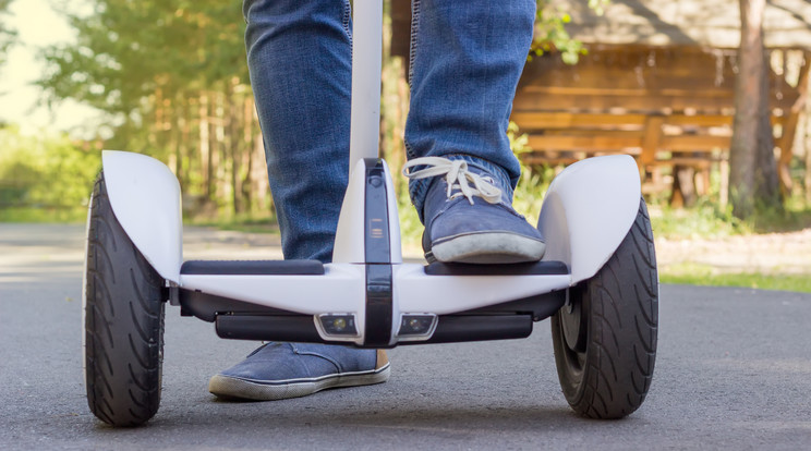 Őrülten közlekednek a segwayekkel / Illusztráció: Northfoto