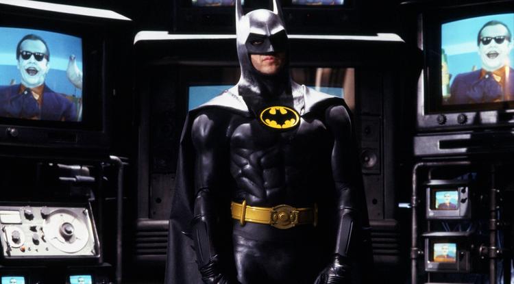 Michael Keaton Batman jelmeze 11 millió forintért kelt el egy idei aukción.