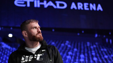 UFC 267: Błachowicz broni tytułu. O której walka wieczoru?