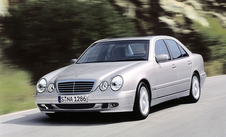 Mercedes klasy E (W210) - lata produkcji 1995-2002, opisywane wersje 2.9, 3.0 i 3.2 D