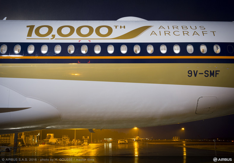 Airbus świętuje przekazanie 10.000 samolotu