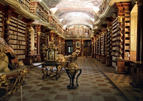 Biblioteka u Pragu