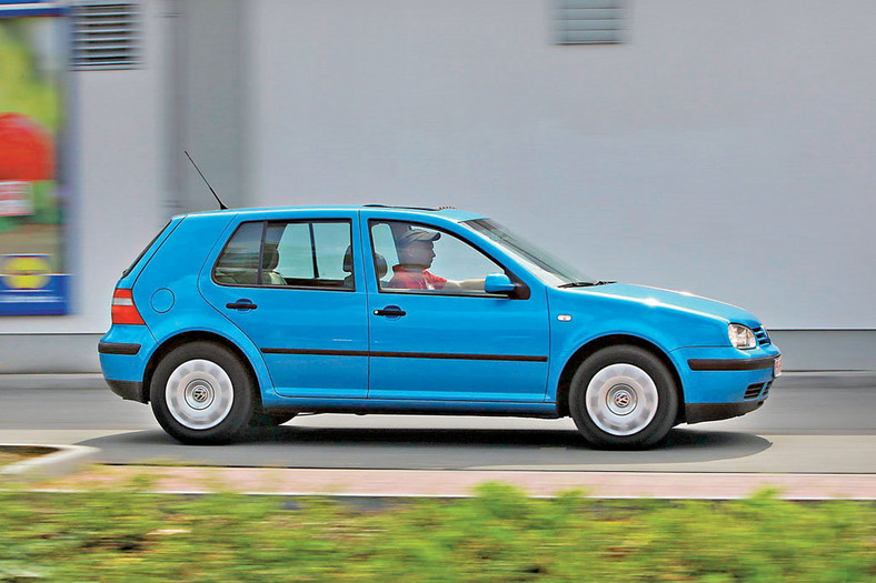 Volkswagen Golf IV - lata produkcji 1997-2003, cena od 5000 zł